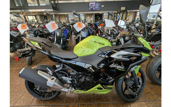 2026 Ninja 500 ABS - Kawasaki