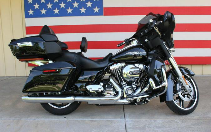 2014 Harley-Davidson® FLHX - Street Glide®