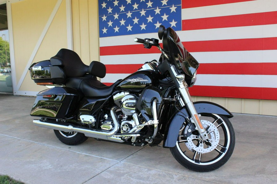 2014 Harley-Davidson® FLHX - Street Glide®