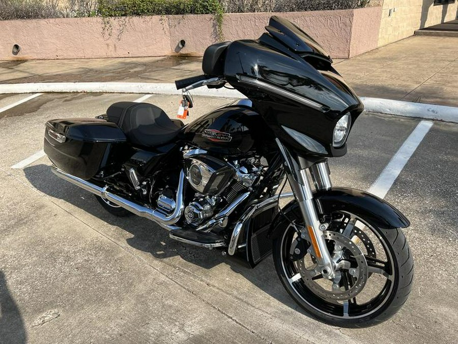 2024 Harley-Davidson® FLHX - Street Glide®