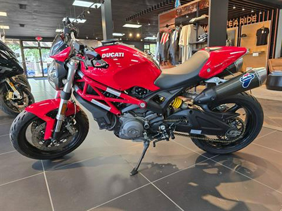 2012 Ducati Monster 696