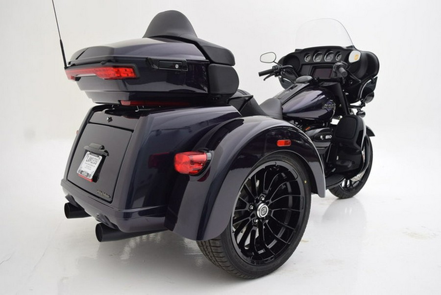 2025 Harley-Davidson FLHTCUTG - Tri Glide Ultra