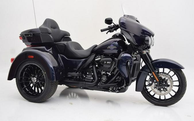 2025 Harley-Davidson FLHTCUTG - Tri Glide Ultra