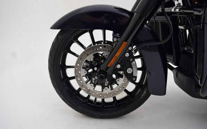 2025 Harley-Davidson FLHTCUTG - Tri Glide Ultra