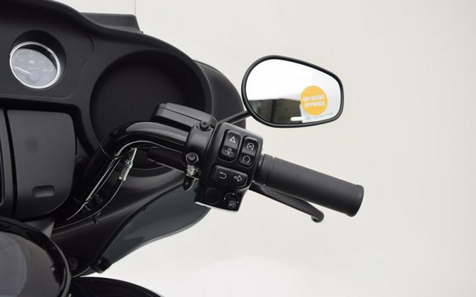 2025 Harley-Davidson FLHTCUTG - Tri Glide Ultra