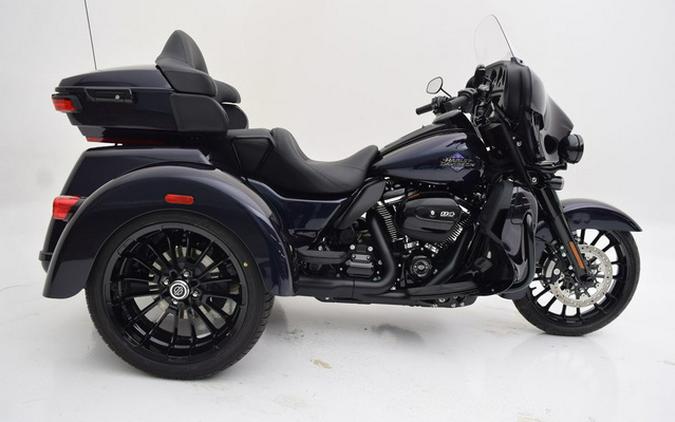 2025 Harley-Davidson FLHTCUTG - Tri Glide Ultra