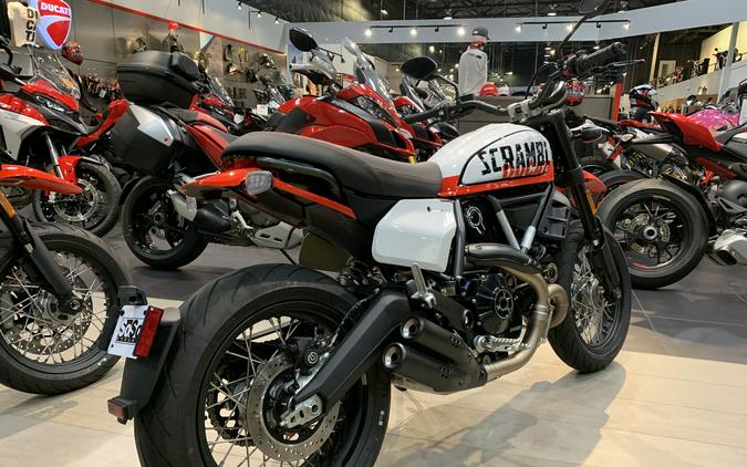 2023 Ducati Scrambler Urban Motard