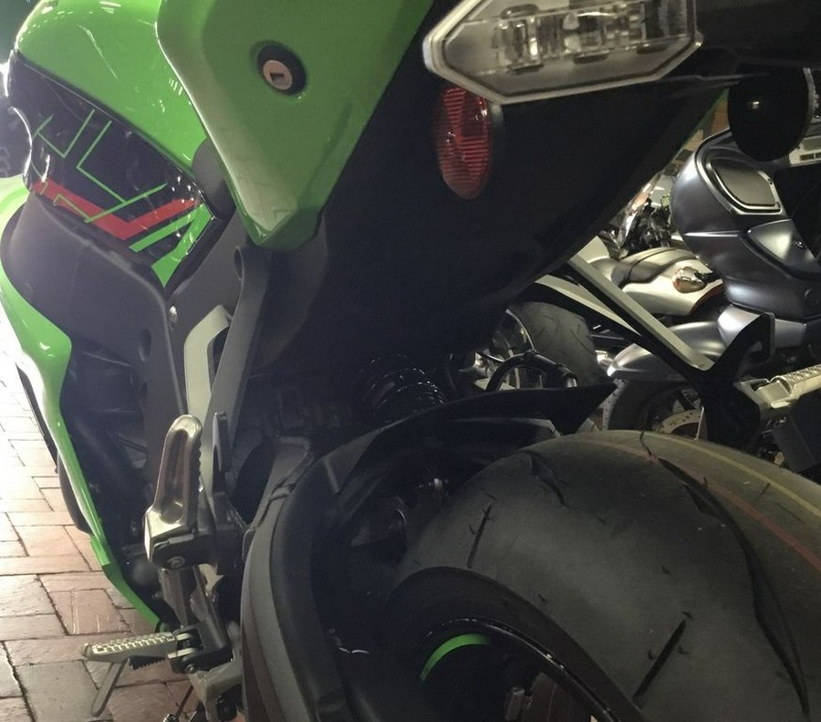 2024 Kawasaki Ninja® ZX™-10R KRT Edition