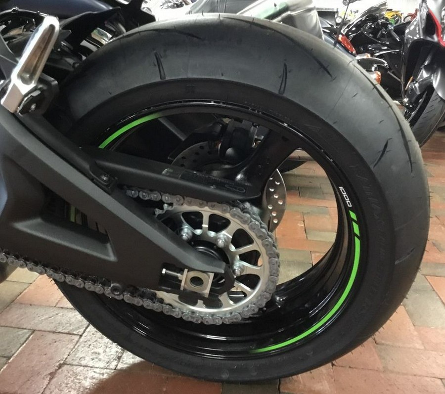 2024 Kawasaki Ninja® ZX™-10R KRT Edition