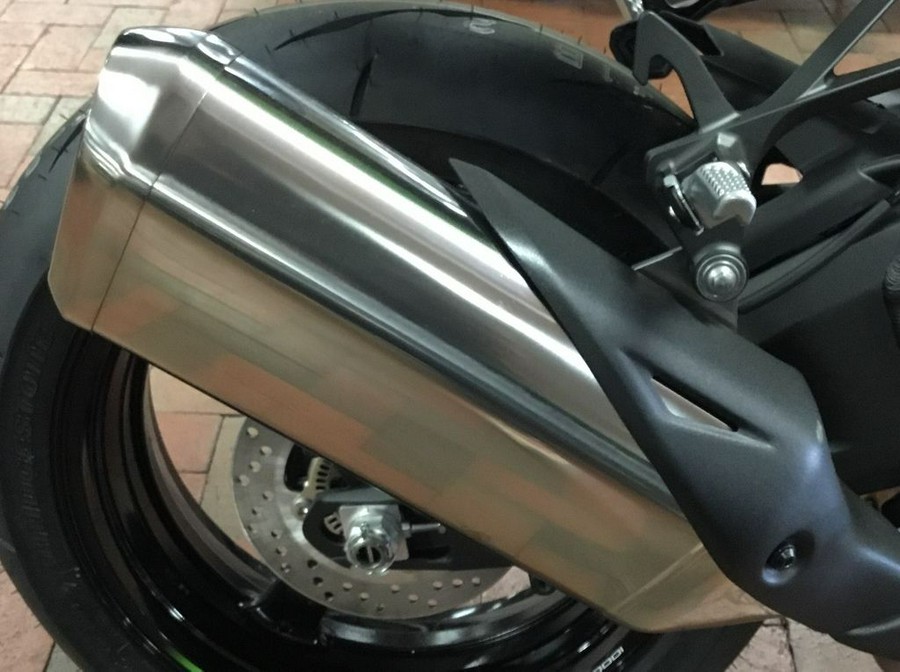 2024 Kawasaki Ninja® ZX™-10R KRT Edition