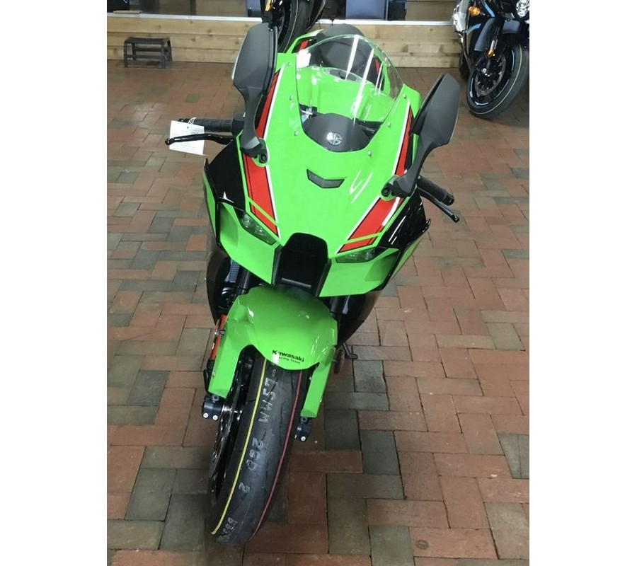 2024 Kawasaki Ninja® ZX™-10R KRT Edition