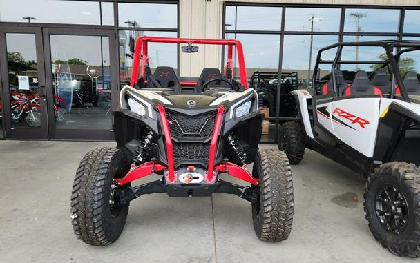 2024 Can-Am® Maverick Sport X rc 1000R