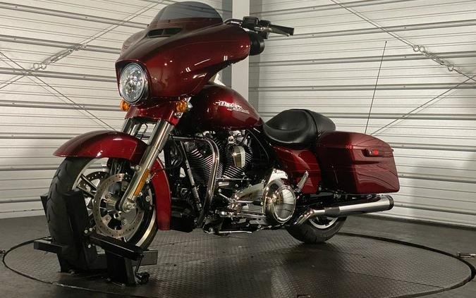 2016 Harley-Davidson® FLHXS - Street Glide® Special