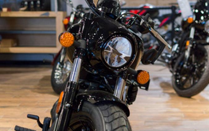 2025 Indian Scout Bobber Black Metallic