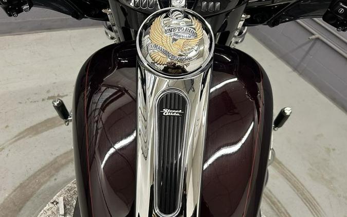 2014 Harley-Davidson® FLHXS - Street Glide® Special