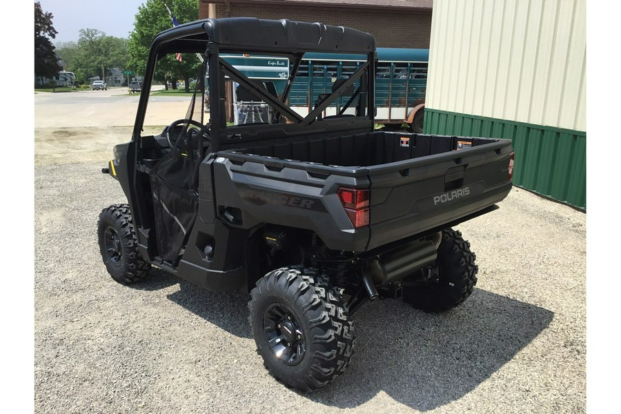 2026 Polaris Ranger® 1000 Premium GRANITE GRAY