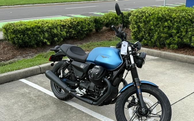 2027 Moto Guzzi V7 Stone