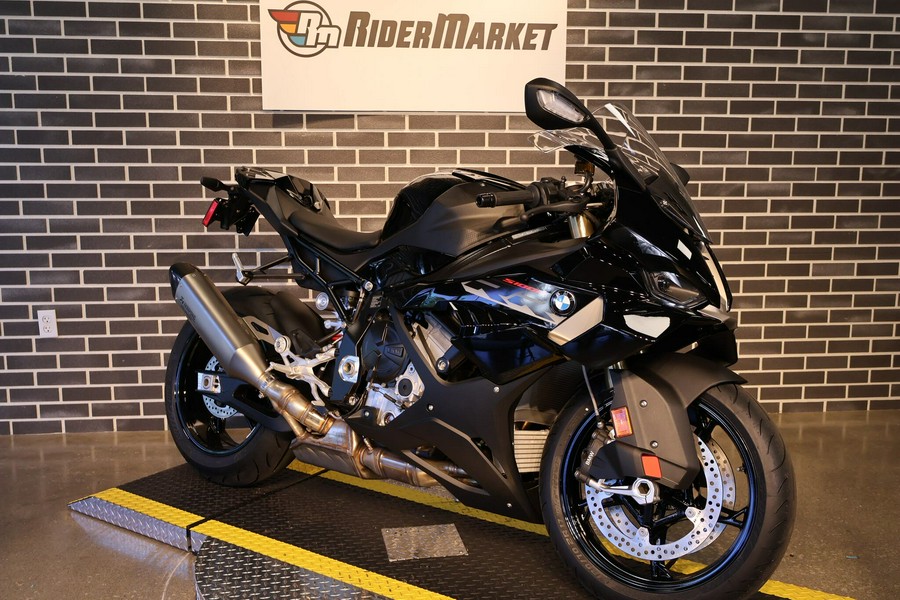 2027 BMW S 1000 RR
