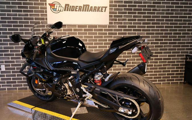 2027 BMW S 1000 RR