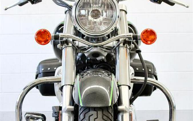 2015 Kawasaki Vulcan® 900 Classic LT