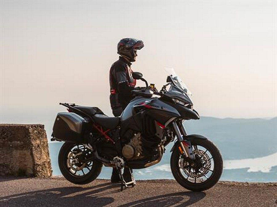 2024 Ducati Multistrada V4 S Grand Tour