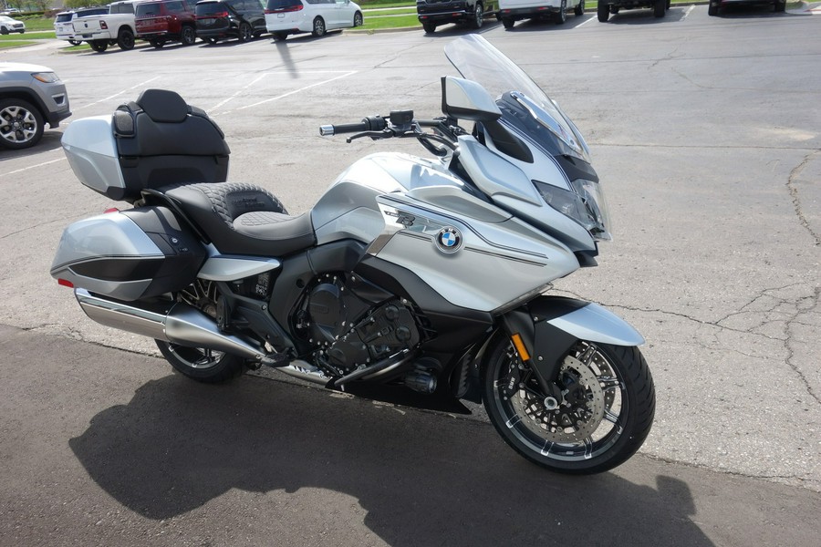 2024 BMW K1600 Grand America Ionic Silver