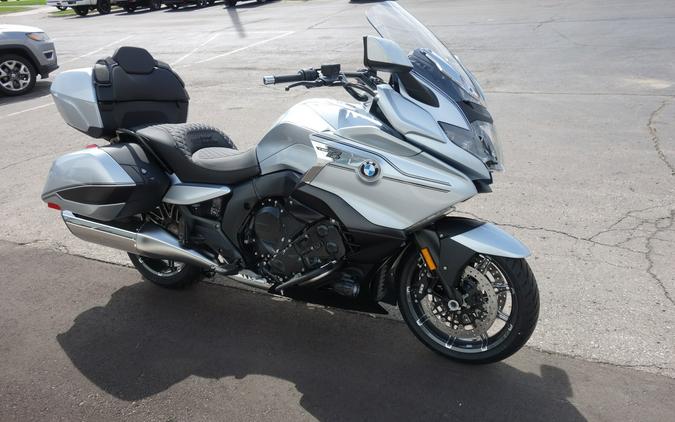 2024 BMW K1600 Grand America Ionic Silver