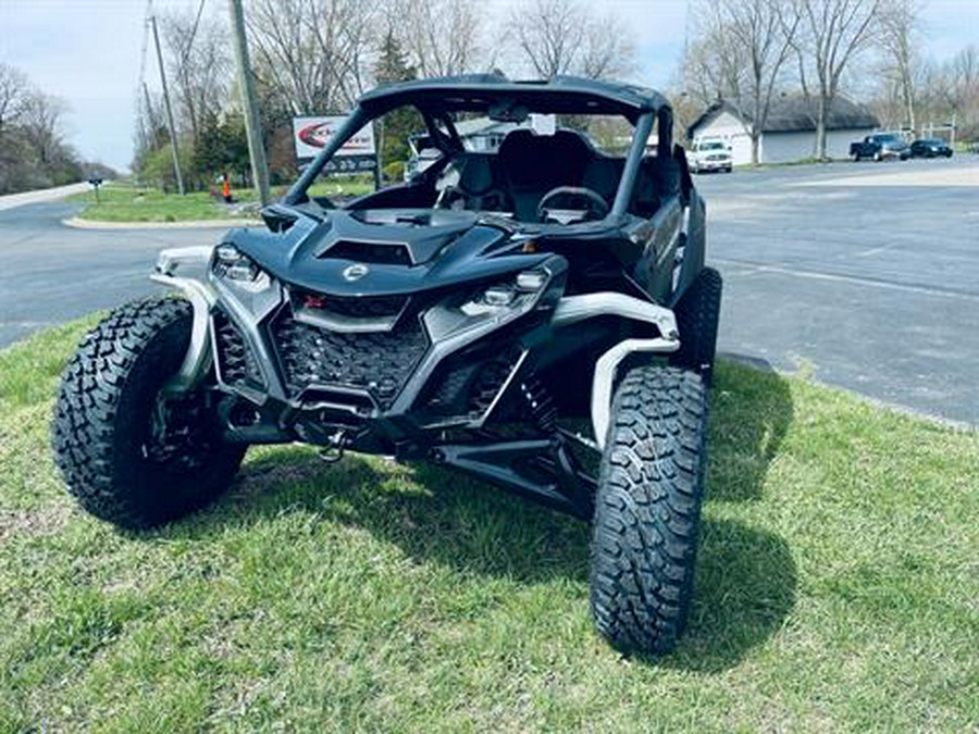 2024 Can-Am Maverick R X RS with Smart-Shox