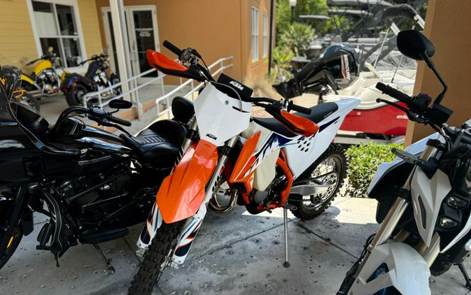 2022 KTM 125 XC