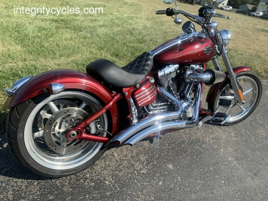 2010 Harley-Davidson® FXCWC - Rocker™ C