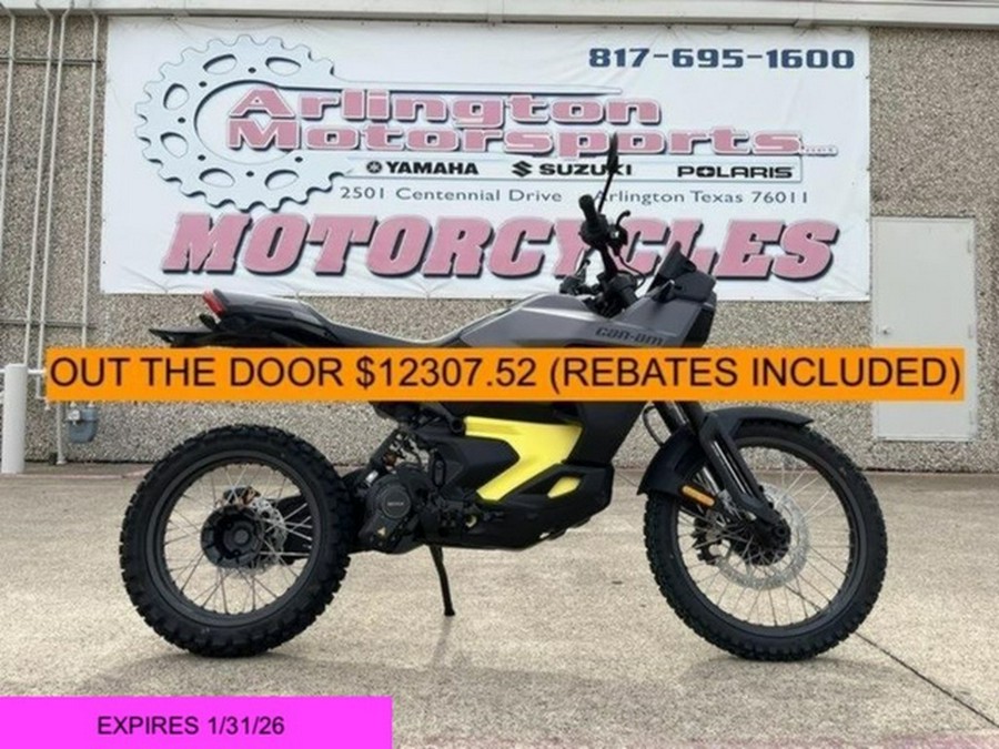 2025 Can-Am Origin Carbon Black