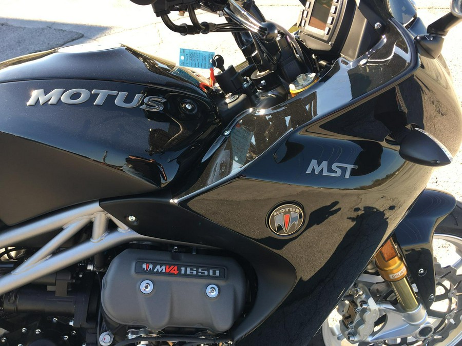 2018 Motus MST Base