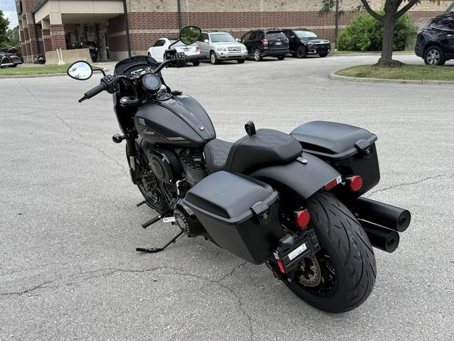 2025 Indian Motorcycle® Sport Chief RT Black Smoke