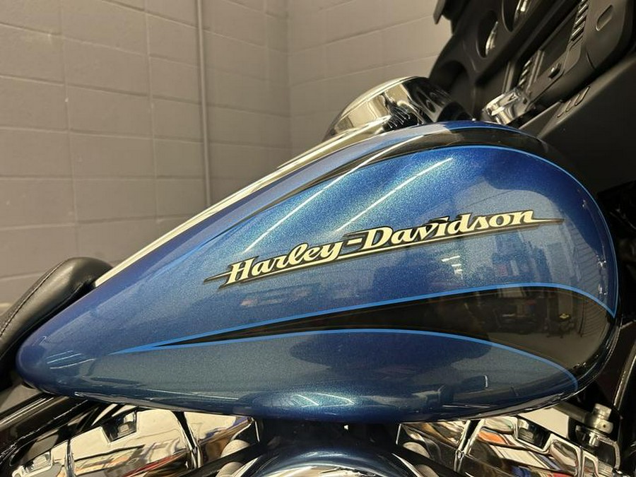 2014 Harley-Davidson® FLHX - Street Glide®