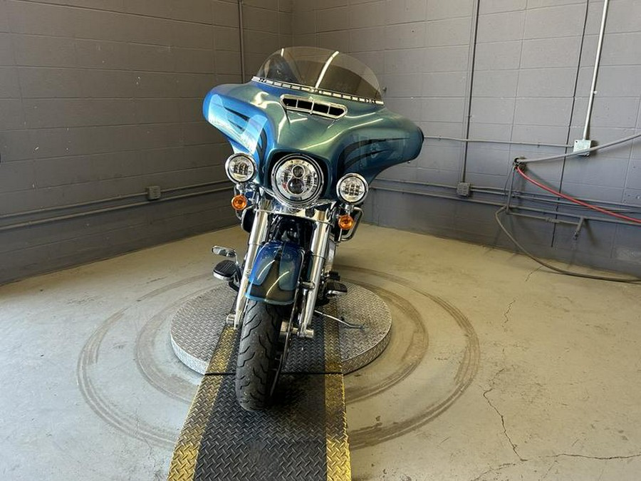 2014 Harley-Davidson® FLHX - Street Glide®