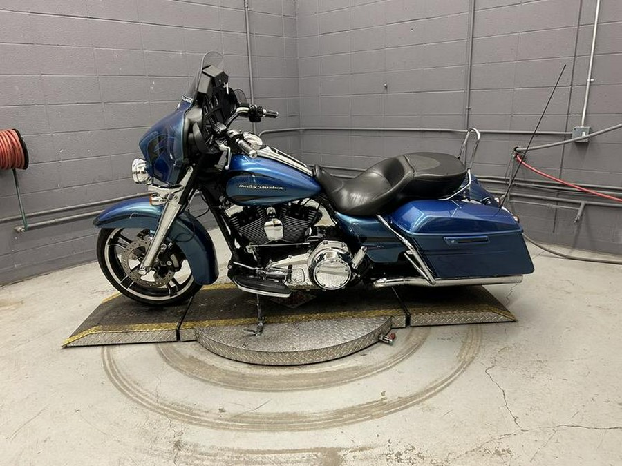 2014 Harley-Davidson® FLHX - Street Glide®