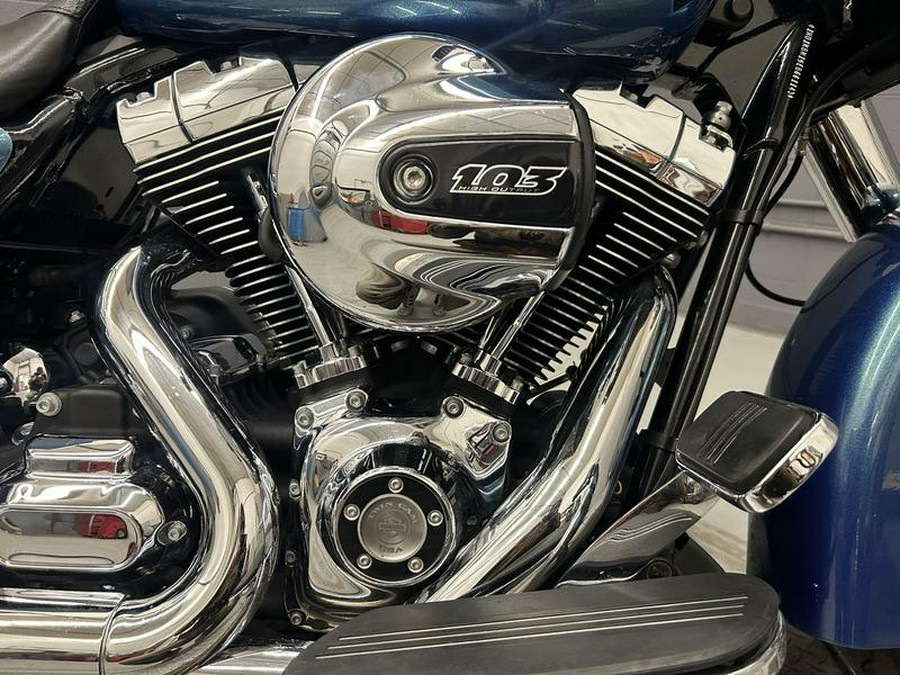 2014 Harley-Davidson® FLHX - Street Glide®