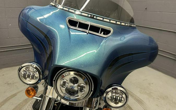 2014 Harley-Davidson® FLHX - Street Glide®