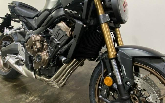 2026 CB650R E-CLUTCH E-Clutch - Matte Black Metallic - Honda
