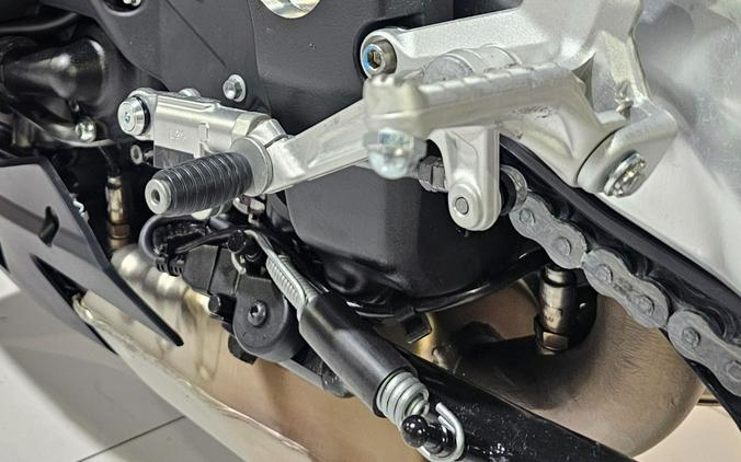2027 Aprilia RSV4 1100
