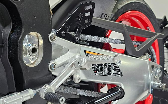 2027 Aprilia RSV4 1100