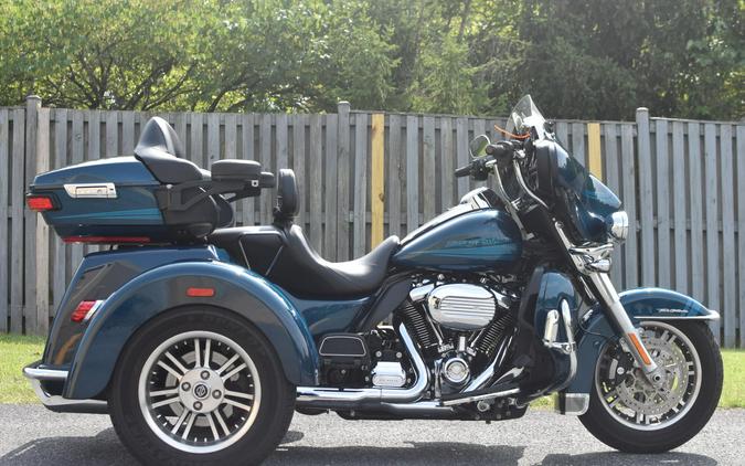 2020 Harley-Davidson Tri Glide Ultra Tahitian Teal