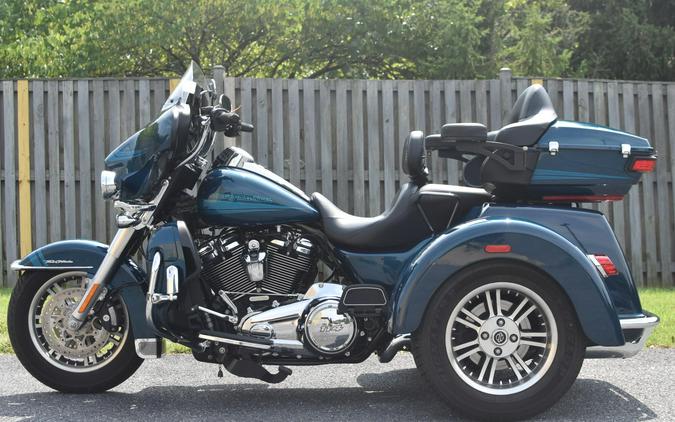 2020 Harley-Davidson Tri Glide Ultra Tahitian Teal