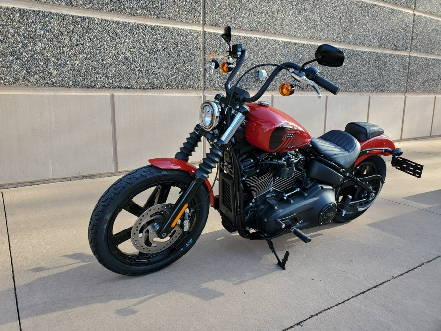 2023 Harley-Davidson Street Bob 114 Redline Red