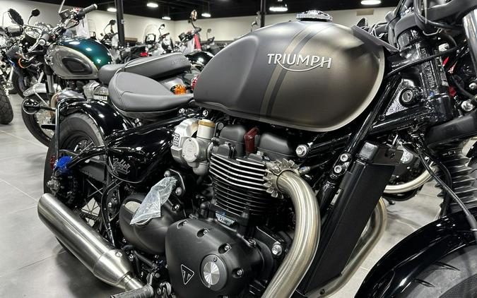 2023 Triumph Bonneville Bobber Matte Storm Grey/Matte Ironstone