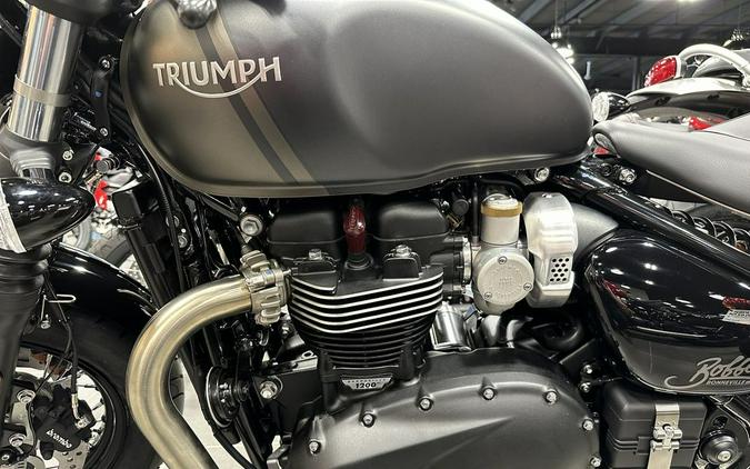 2023 Triumph Bonneville Bobber Matte Storm Grey/Matte Ironstone