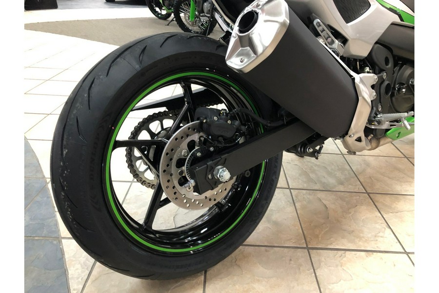 2024 Kawasaki Z7 Hybrid ABS