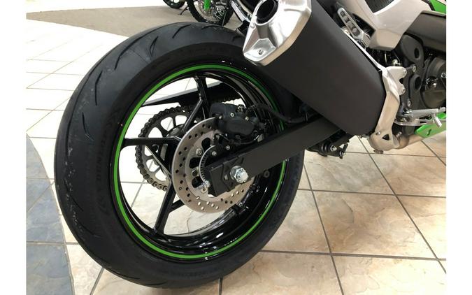 2024 Kawasaki Z7 Hybrid ABS