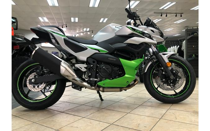 2024 Kawasaki Z7 Hybrid ABS