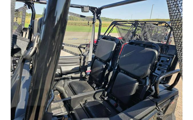 2025 Honda Pioneer 1000-5 Deluxe